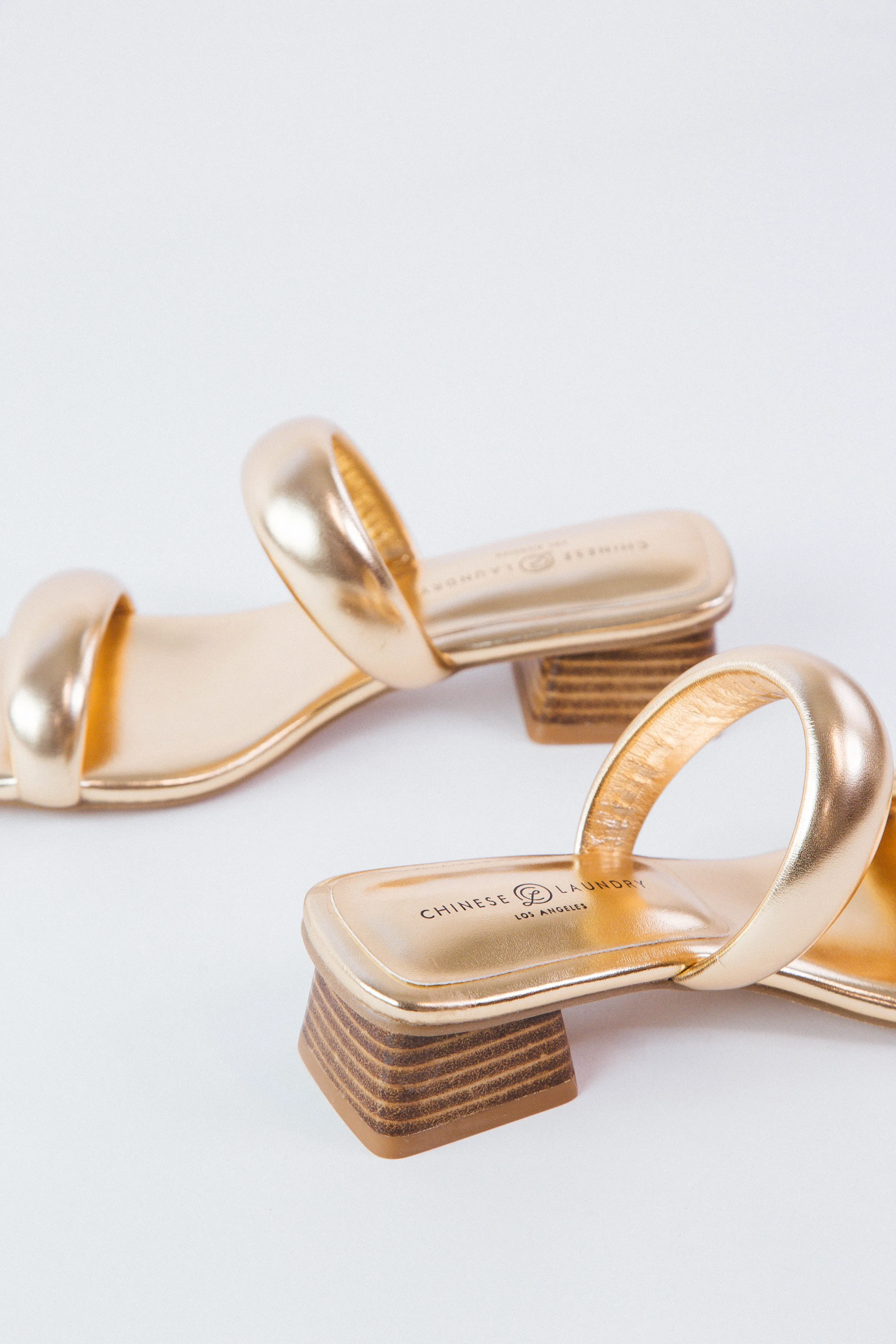 Alistair Metallic Dress Slide, Gold | Chinese Laundry