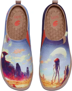 UIN Women's Slip Ons Lightweight Sneaker Walking Casual Loafers Comfortable Art Painted Travel Shoes Toledo Foreign Invasion (5.5)