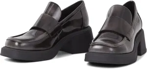 Vagabond Shoemakers Dorah Polish Leather Loafers for Women - Leather Construction - Square Toe